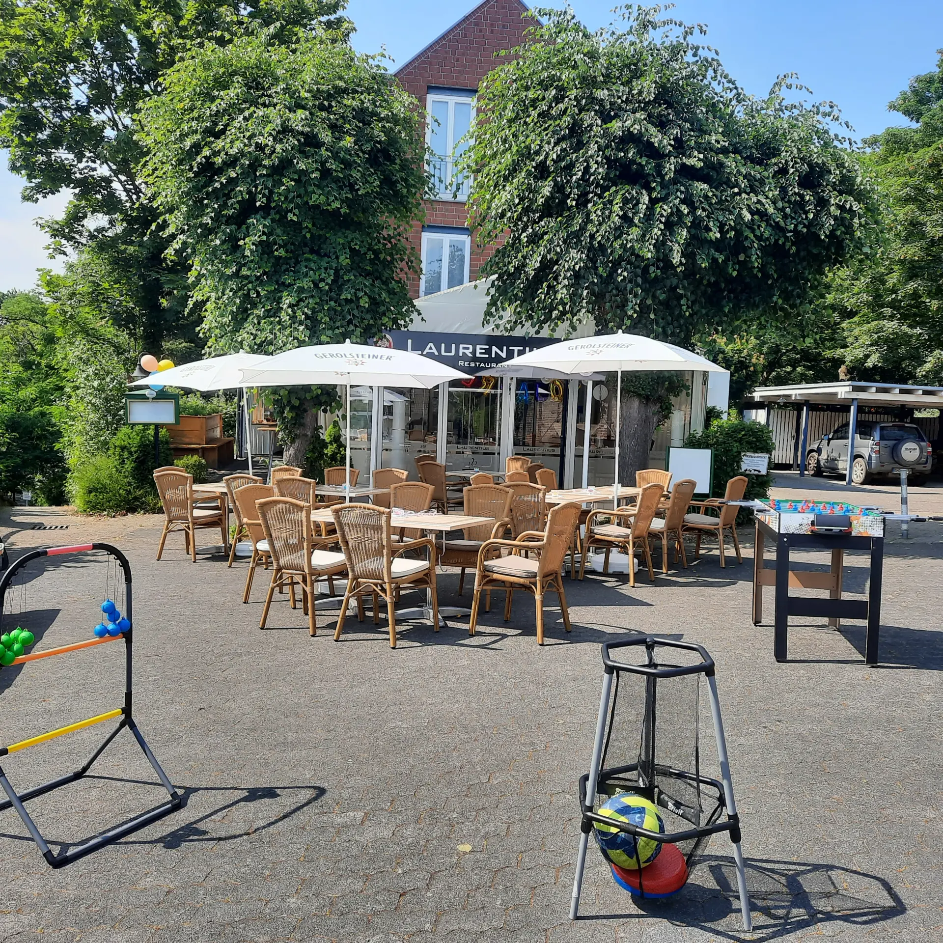 Feiern und schlemmen am schönsten Fleck von Quadrath